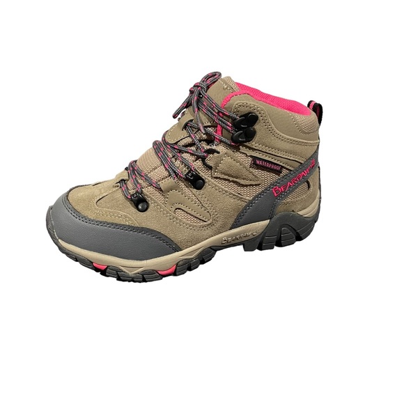 BEARPAW Corsica Hiking Boots - Picture 1 of 3